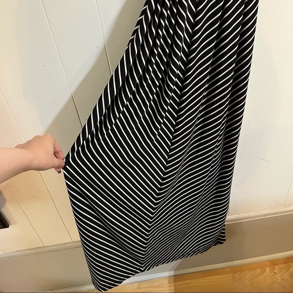 Black and white striped sundress summer maxi dress with chunky belt - Picture 6 of 9